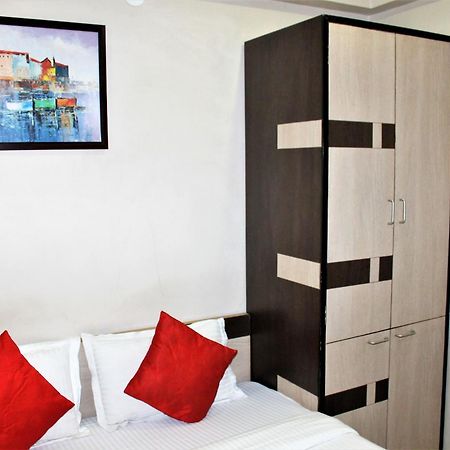 Reliable Inn Kolkata Exterior photo