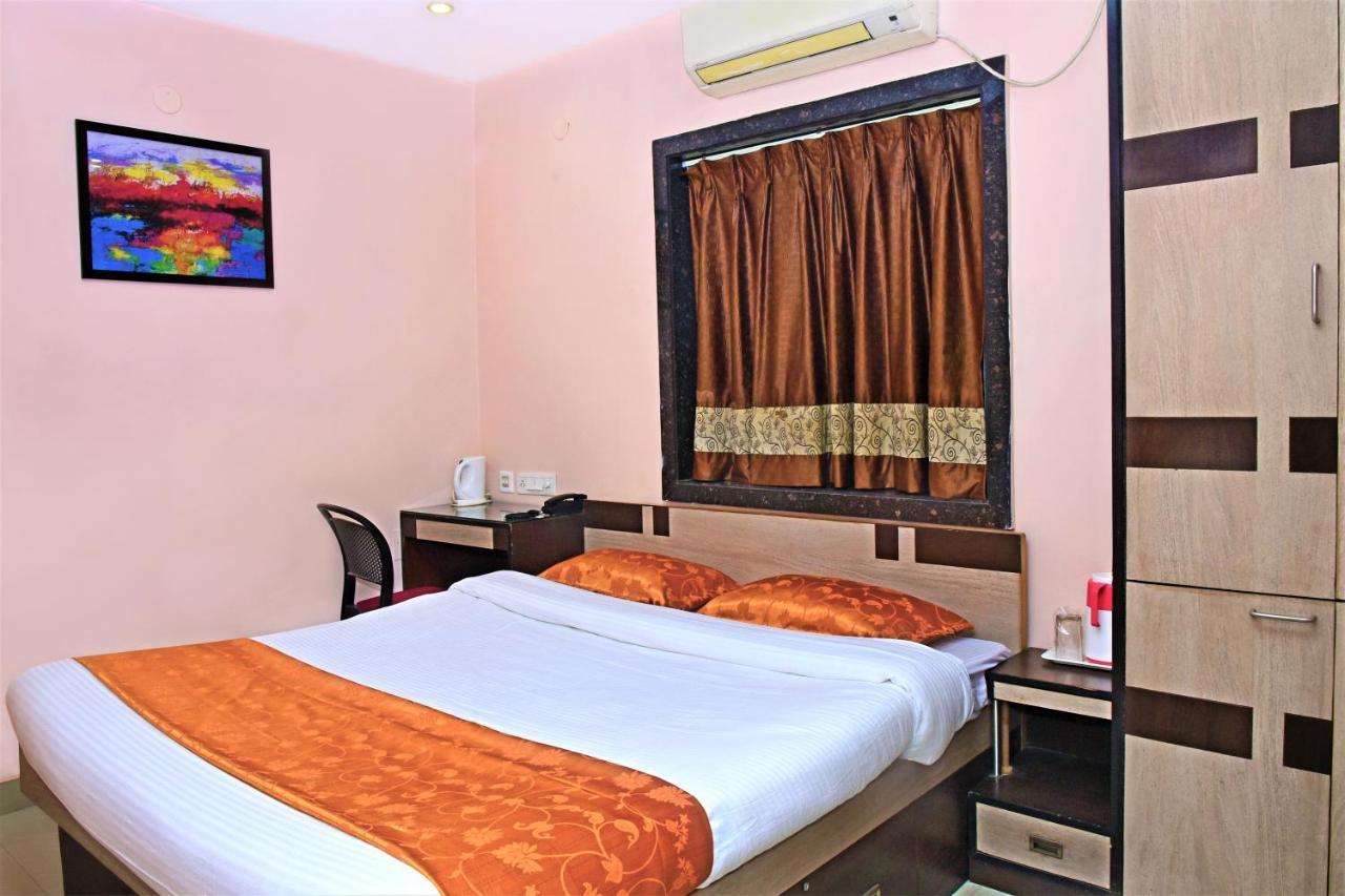 Reliable Inn Kolkata Exterior photo