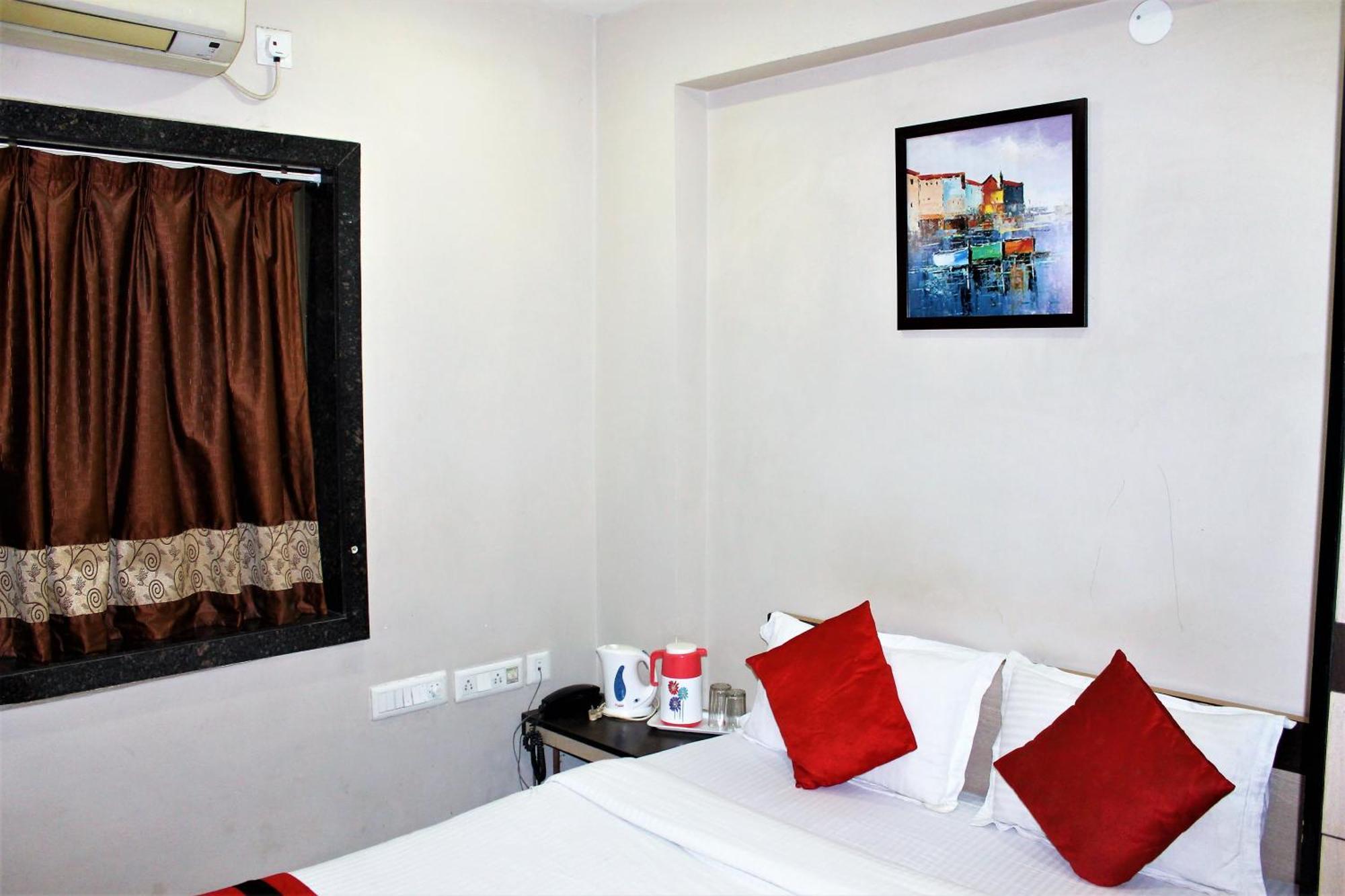 Reliable Inn Kolkata Exterior photo