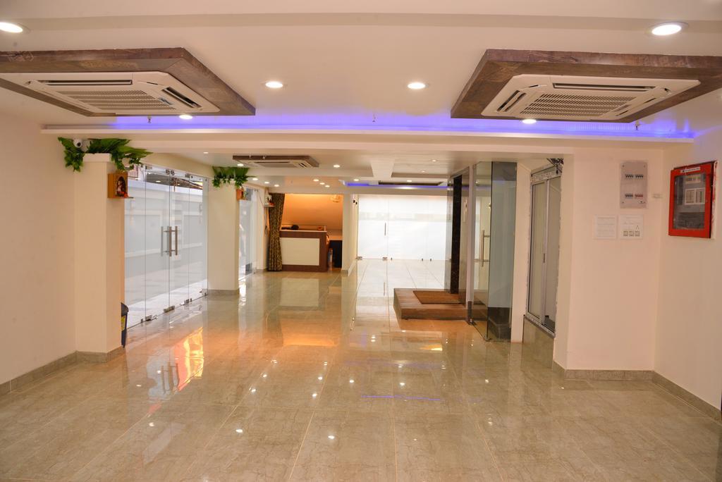 Reliable Inn Kolkata Exterior photo